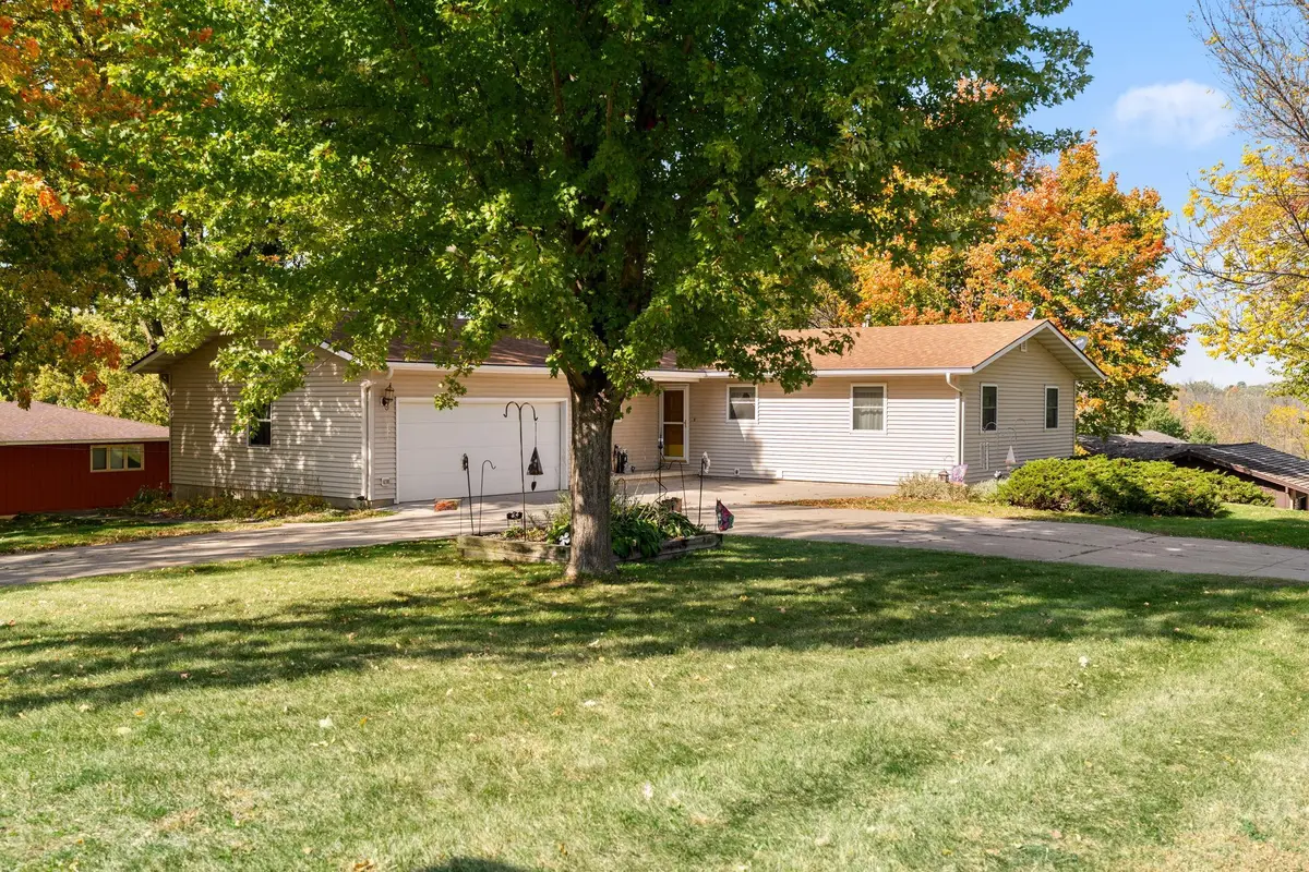 1146 Ironwood Avenue, Owatonna, MN 55060 - #1
