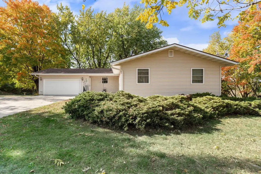 1146 Ironwood Avenue, Owatonna, MN 55060 - #2