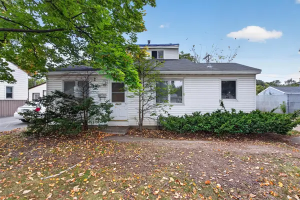 7017 52nd Avenue N, Crystal, MN 55428