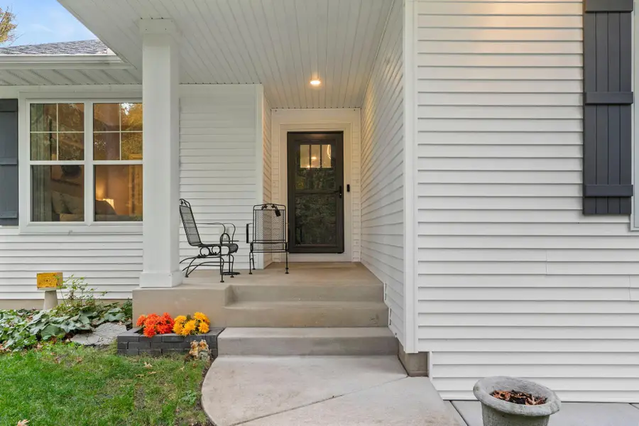3415 Ten Oaks Street S, Cambridge, MN 55008 - #2