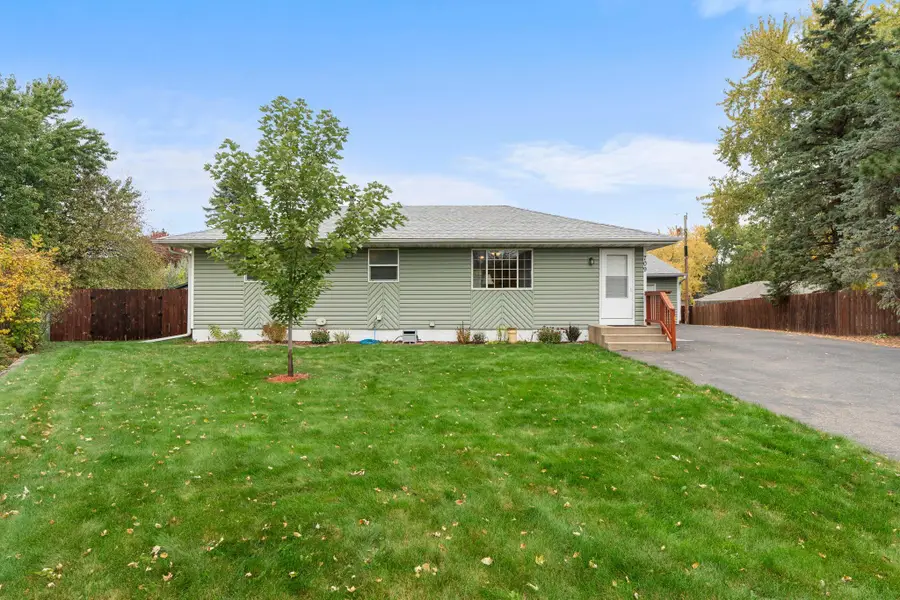 709 120th Avenue Ne, Blaine, MN 55434 - #2