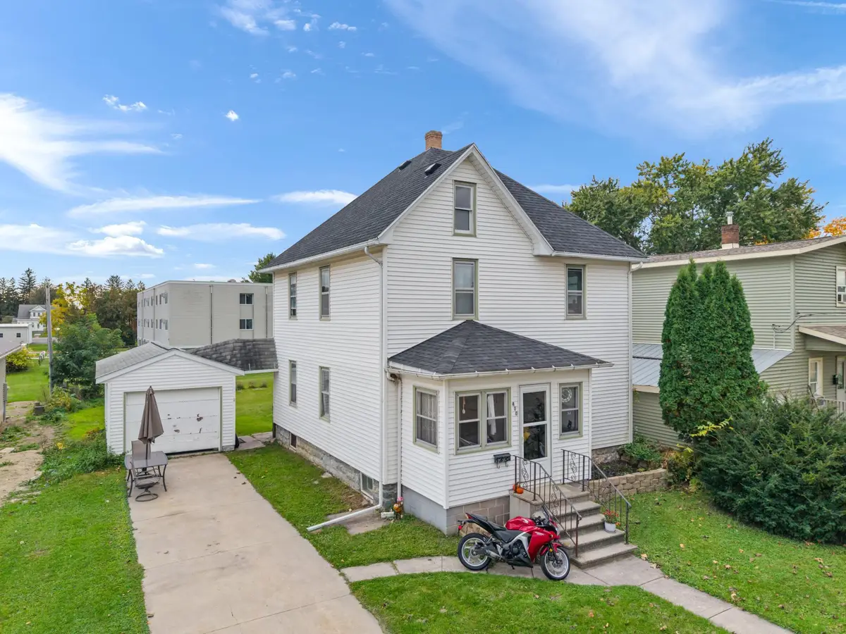 400 E Grove Street, Caledonia, MN 55921 - #1