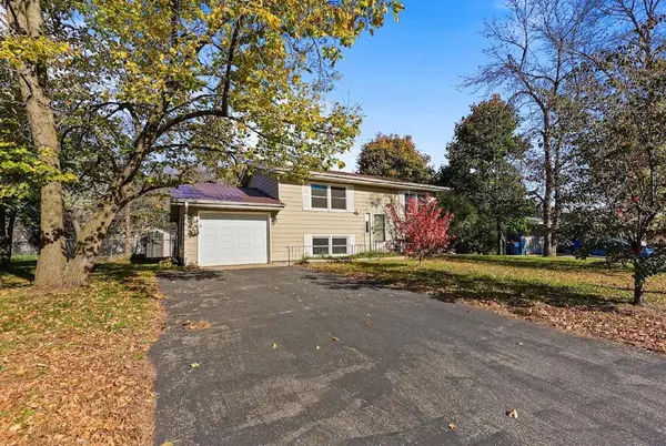 415 W Ash Street, Saint Joseph, MN 56374