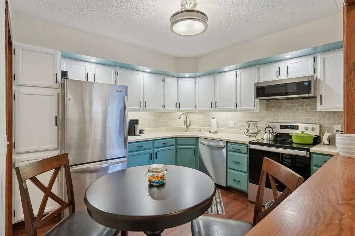2445 Londin Lane E #212, Maplewood, MN 55119 - #1