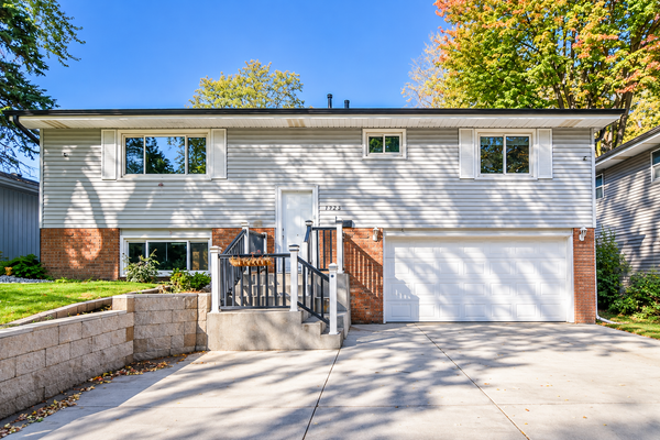 1325 42 1/2 Avenue Ne, Columbia Heights, MN 55421