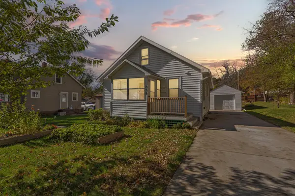 838 3rd Avenue Sw, Faribault, MN 55021