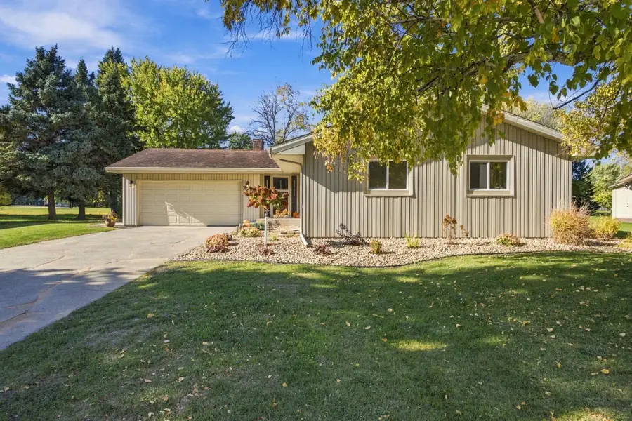 2601 Fairway Drive, Moorhead, MN 56560 - #3