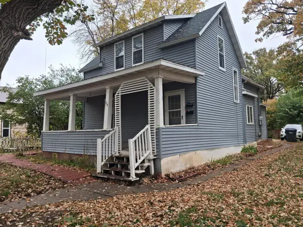 704 W Lincoln Avenue, Fergus Falls, MN 56537