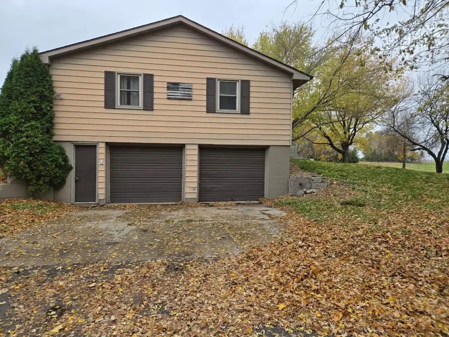 15462 Jefferson Road Se, Hutchinson, MN 55350 - #2