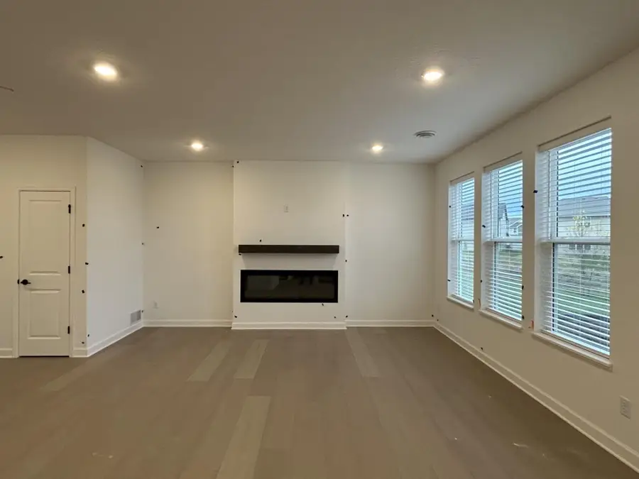 2323 Williams Street, Shakopee, MN 55379 - #3