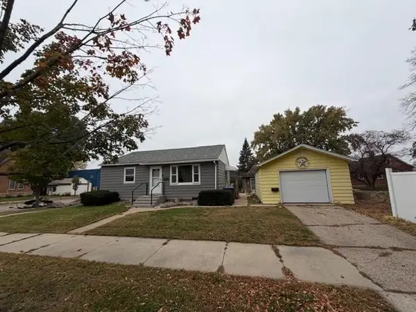 1604 N 2nd Street, Mankato, MN 56001
