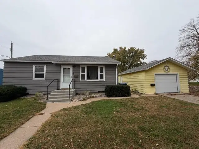 1604 N 2nd Street, Mankato, MN 56001 - #2