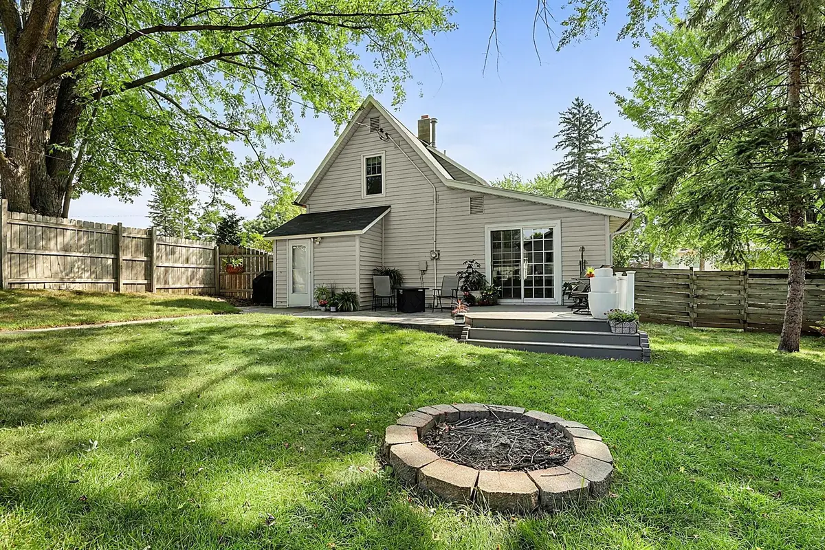 250 3rd Avenue Nw, Milaca, MN 56353 - #1