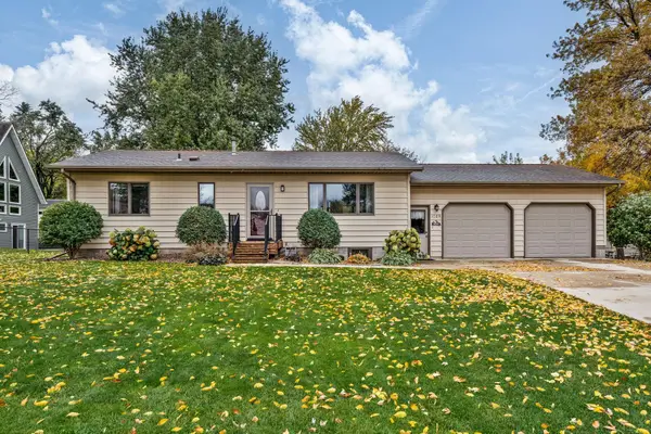 1085 Robert Place Sw, Owatonna, MN 55060
