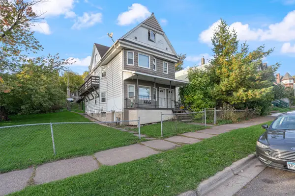 1811 W 1st Street, Duluth, MN 55806