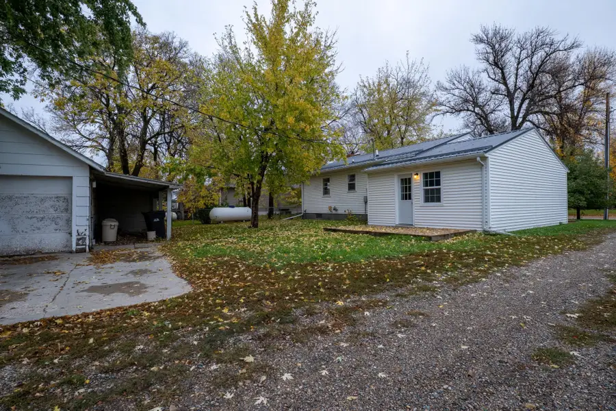 216 1st Avenue E, Halstad, MN 56548 - #3