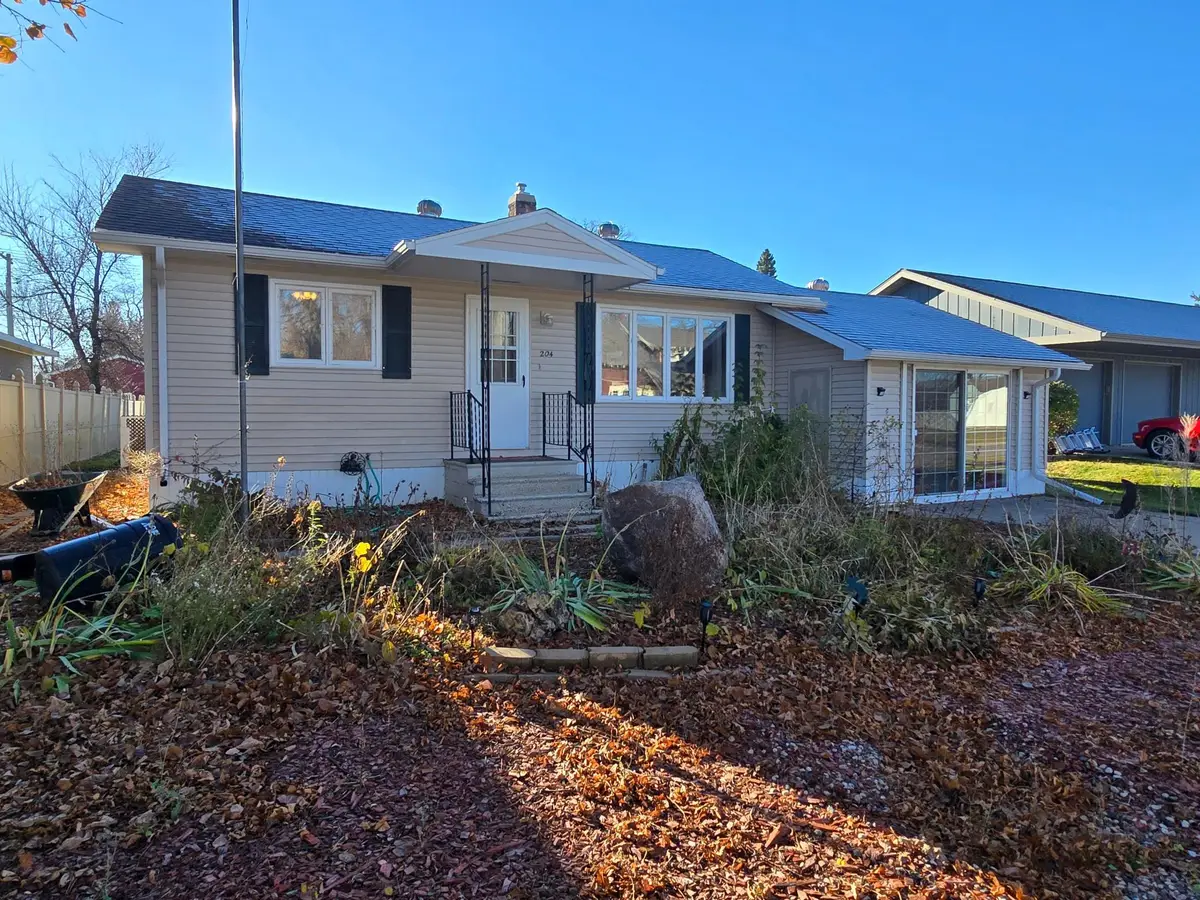 204 W 2nd Street, Argyle, MN 56713 - #1