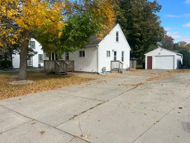 611 S Swift Avenue, Litchfield, MN 55355 - #3