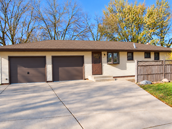 3125 Boone Avenue N, New Hope, MN 55427
