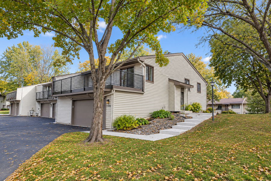 1382 Arden View Drive, Arden Hills, MN 55112 - #2