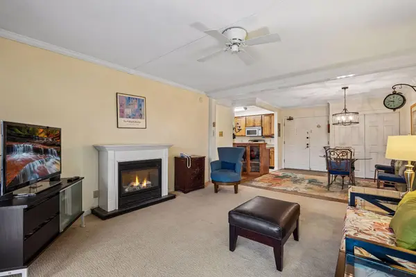 6730 Vernon Avenue S #312, Edina, MN 55436