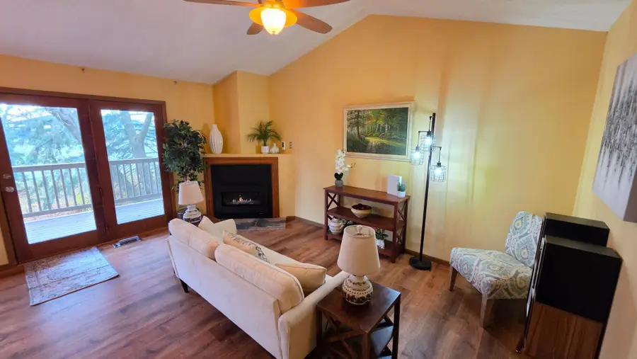 1014 Kensington Trail #202, Eagan, MN 55123 - #2