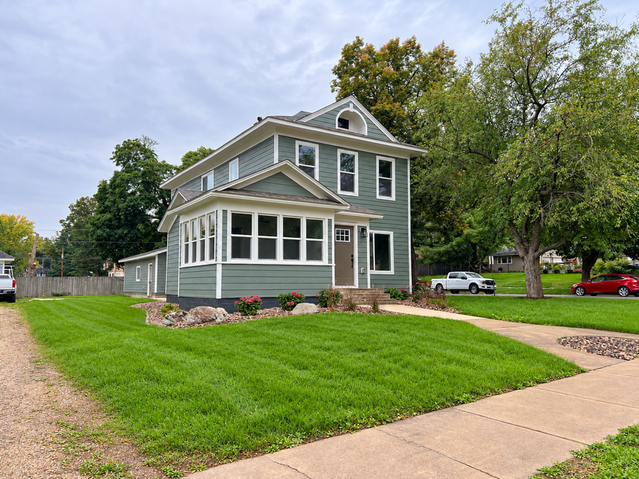 627 W Fountain Street, Albert Lea, MN 56007 - #2