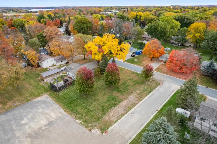 1507 Rainbow Avenue, Maple Plain, MN 55359 - #2