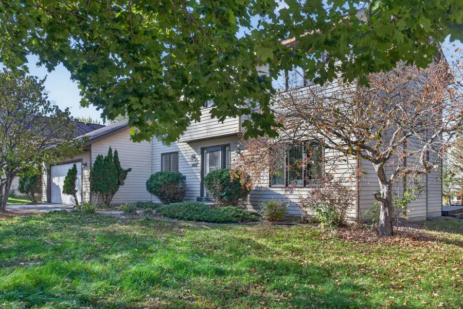 1896 Catalina Drive, Woodbury, MN 55125 - #2