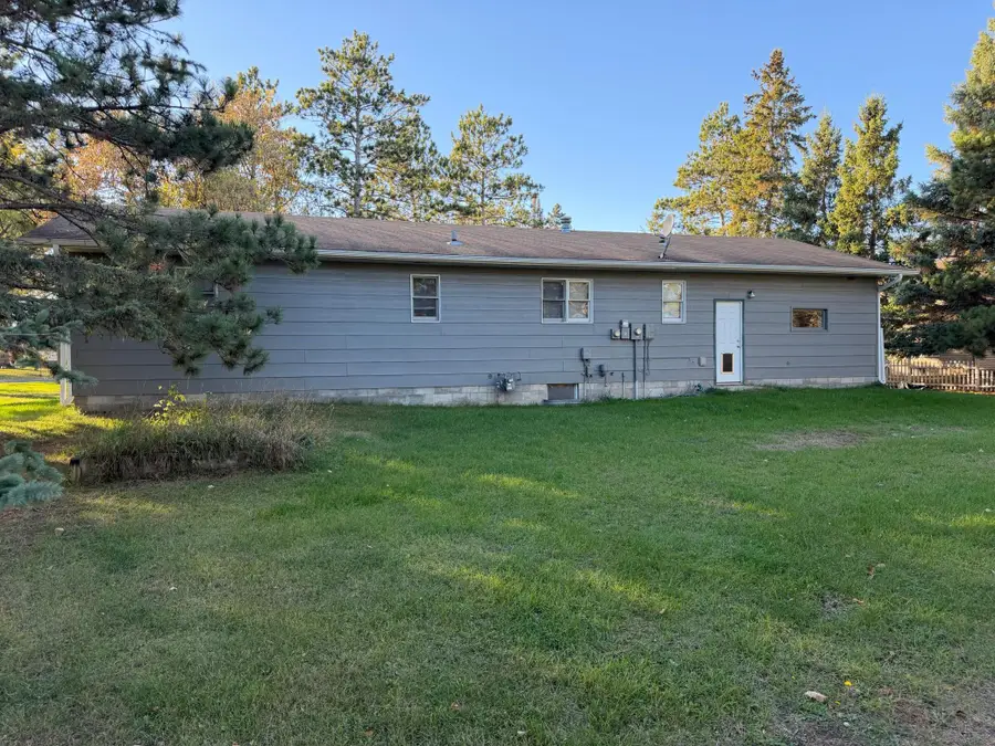 702 Washington Avenue S, Park Rapids, MN 56470 - #3