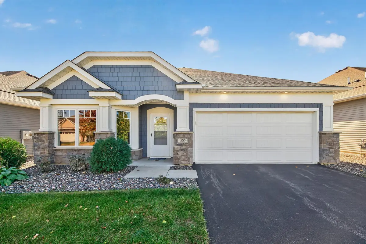 13650 Crownline Drive Ne, Prior Lake, MN 55372 - #1