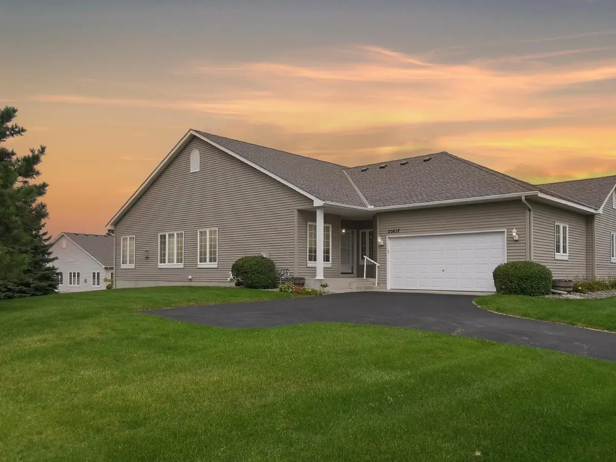 20657 Eastview Avenue, Farmington, MN 55024 - #1