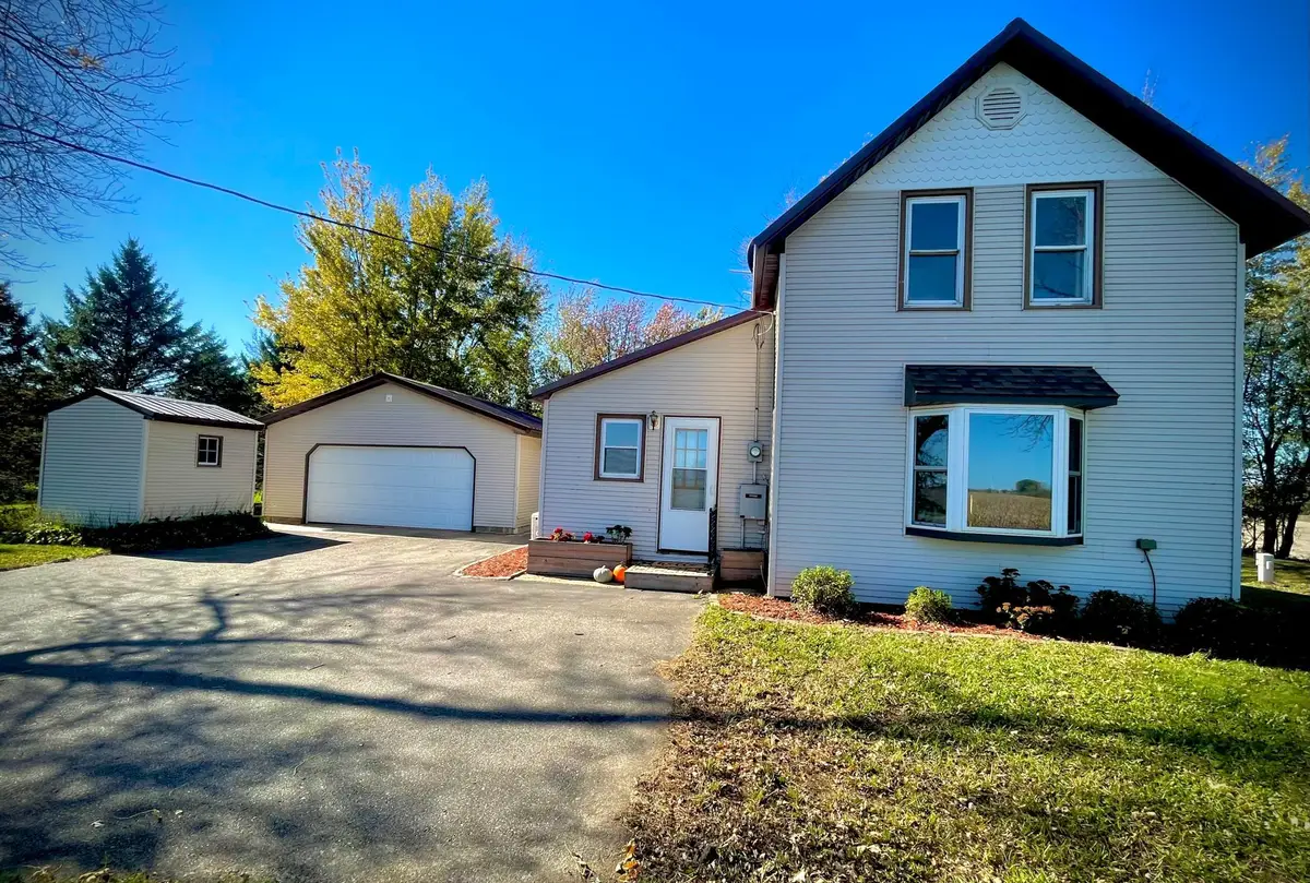 25503 665th Avenue, Alden, MN 56009 - #1
