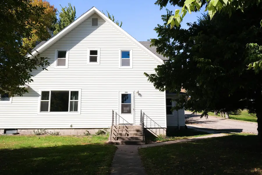 302 Ash Street, Lisbon, ND 58054 - #2