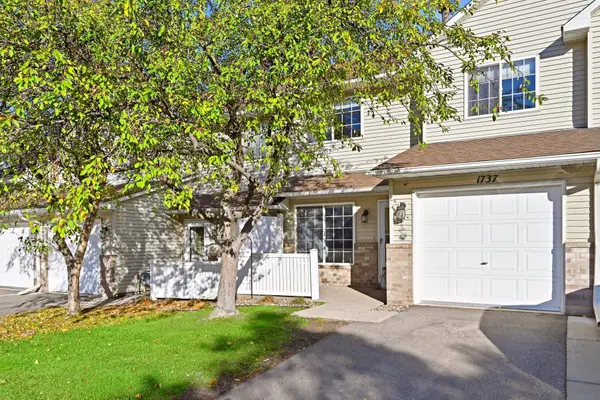1737 Riverwood Drive #72, Burnsville, MN 55337