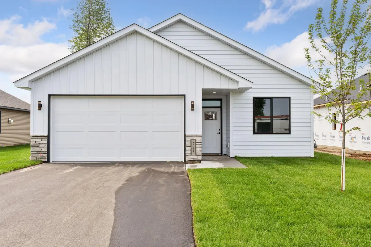 724 David Way Ne, Isanti, MN 55040 - #1