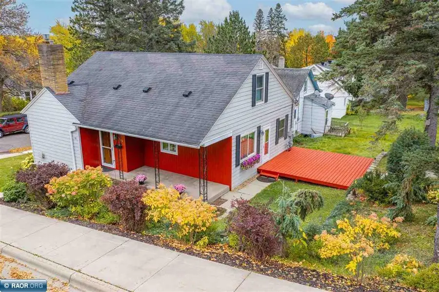 1002 Jones Street, Eveleth, MN 55734 - #2