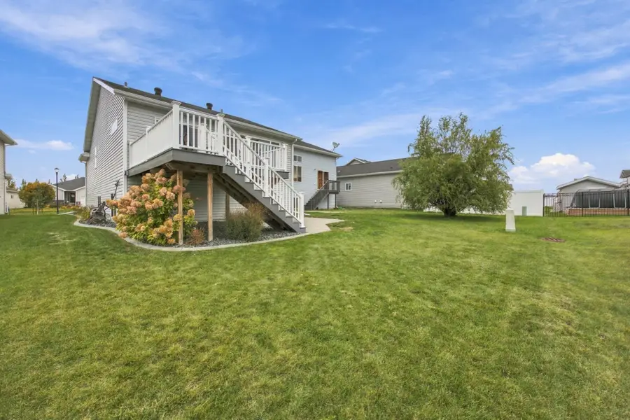 6218 61st Avenue S, Fargo, ND 58104 - #3