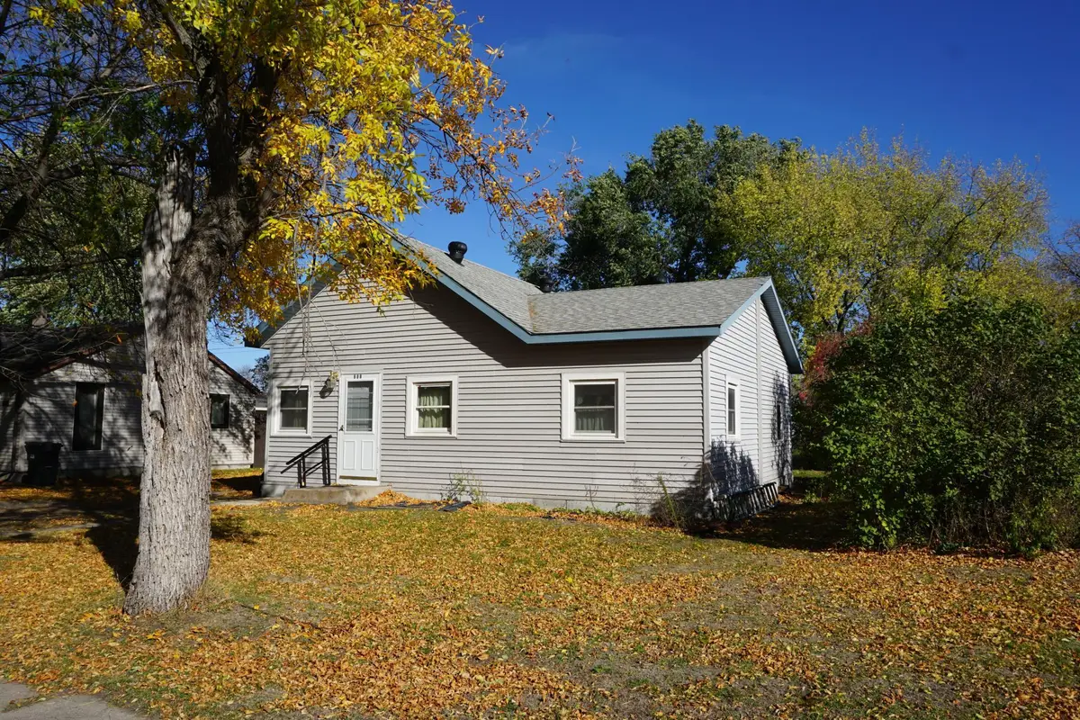 608 4th Street Se, Barnesville, MN 56514 - #1