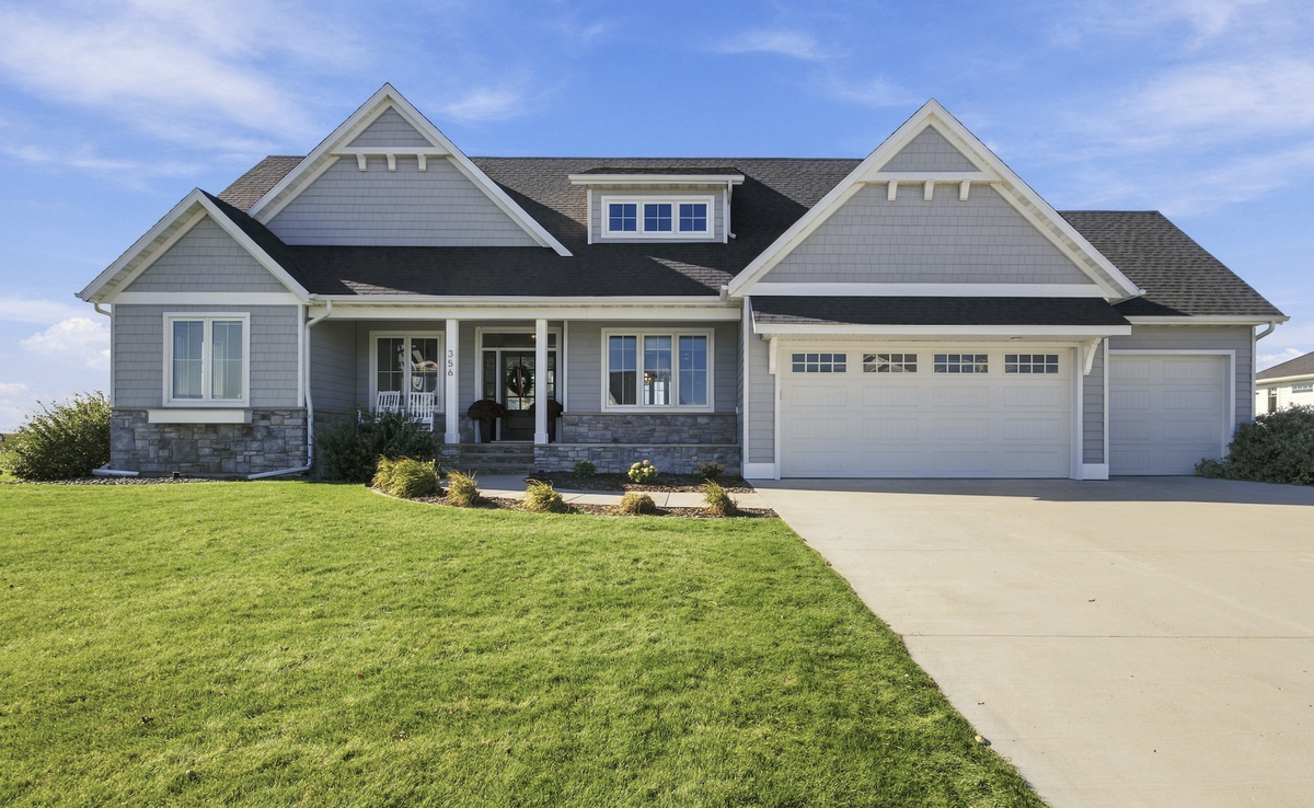 356 Trent Jones Drive, Oxbow, ND 58047 - #1