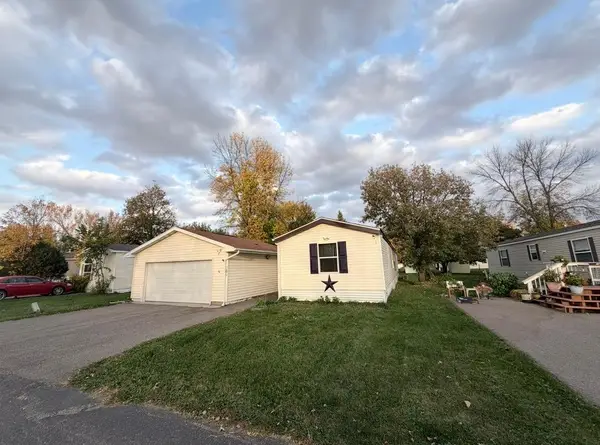 305 Mozart Avenue E, Mankato, MN 56001