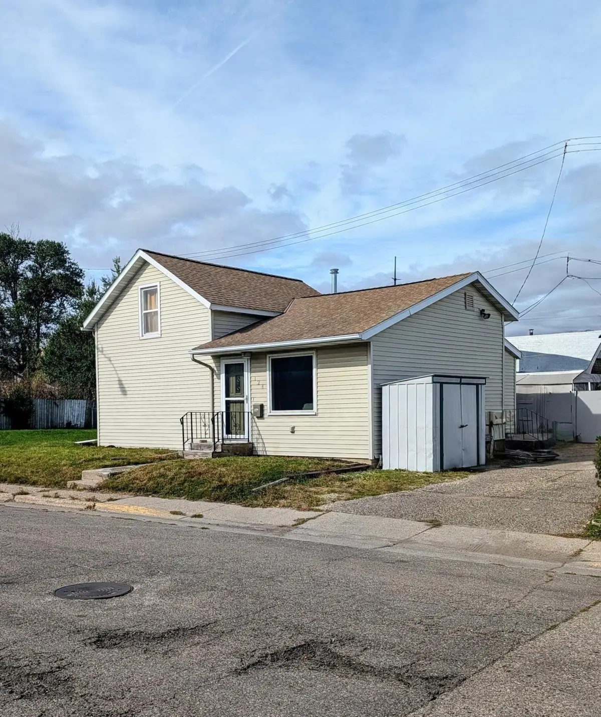 124 W Fremont Street, Owatonna, MN 55060 - #1