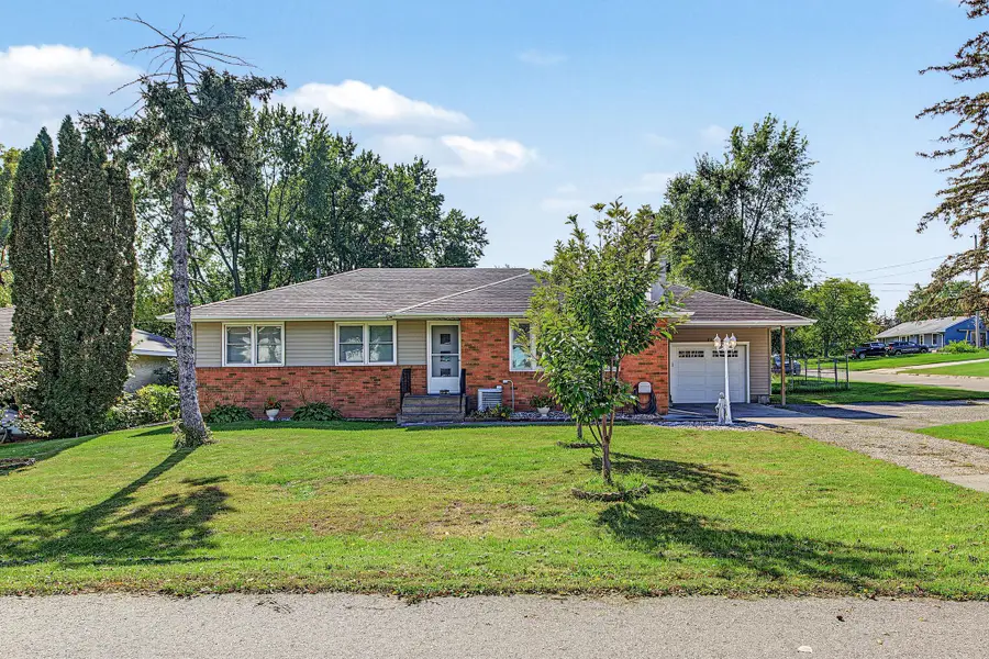 410 Thompson Avenue E, West Saint Paul, MN 55118 - #2