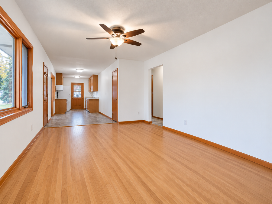 21 Farrell Street N, Maplewood, MN 55119 - #3