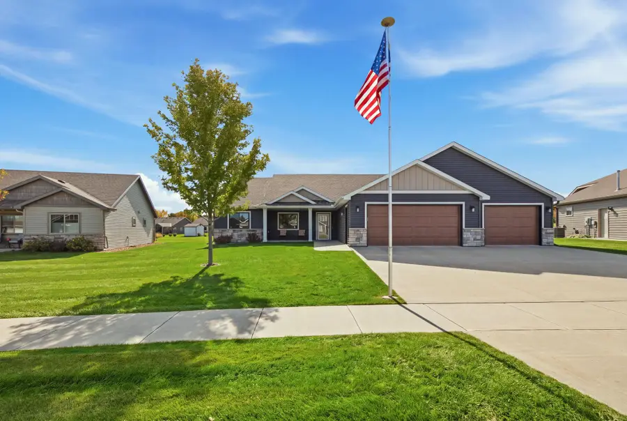 1636 Hurst Castle Road, Saint Cloud, MN 56303 - #2