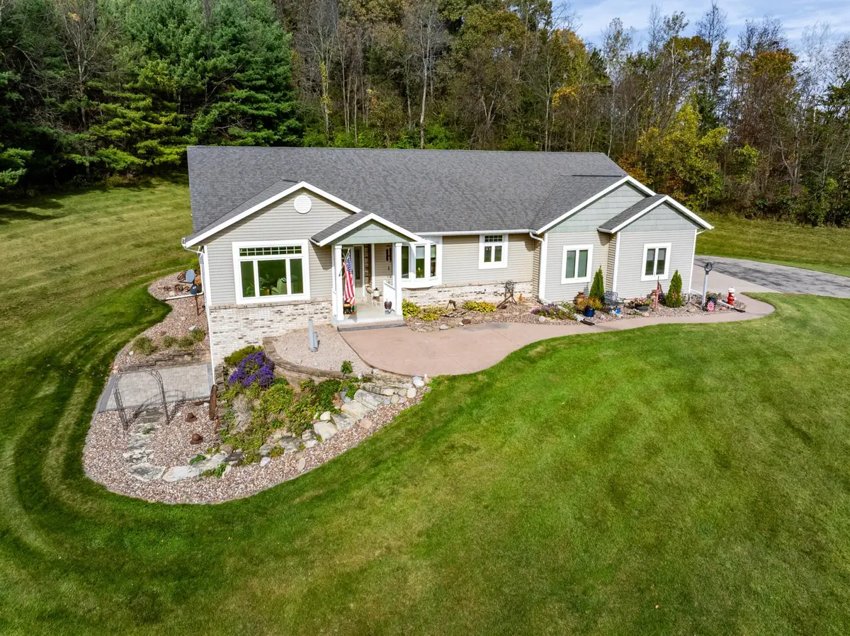 N7815 County Road W, Holmen, WI 54636 - #1