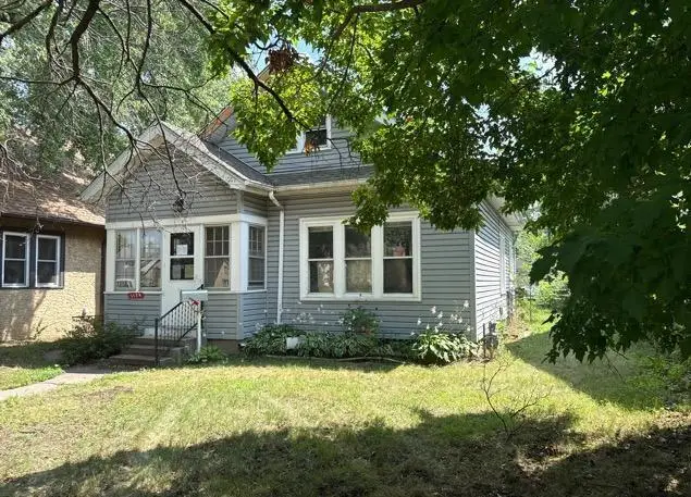 1124 Maryland Avenue E, Saint Paul, MN 55106 - #3