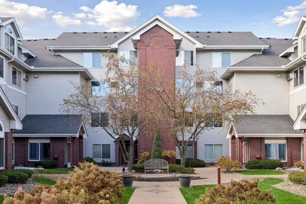 7500 Edinborough Way #3304, Edina, MN 55435 - #1