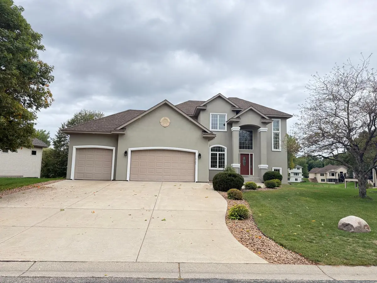 2700 105th Avenue Ne, Blaine, MN 55449 - #1
