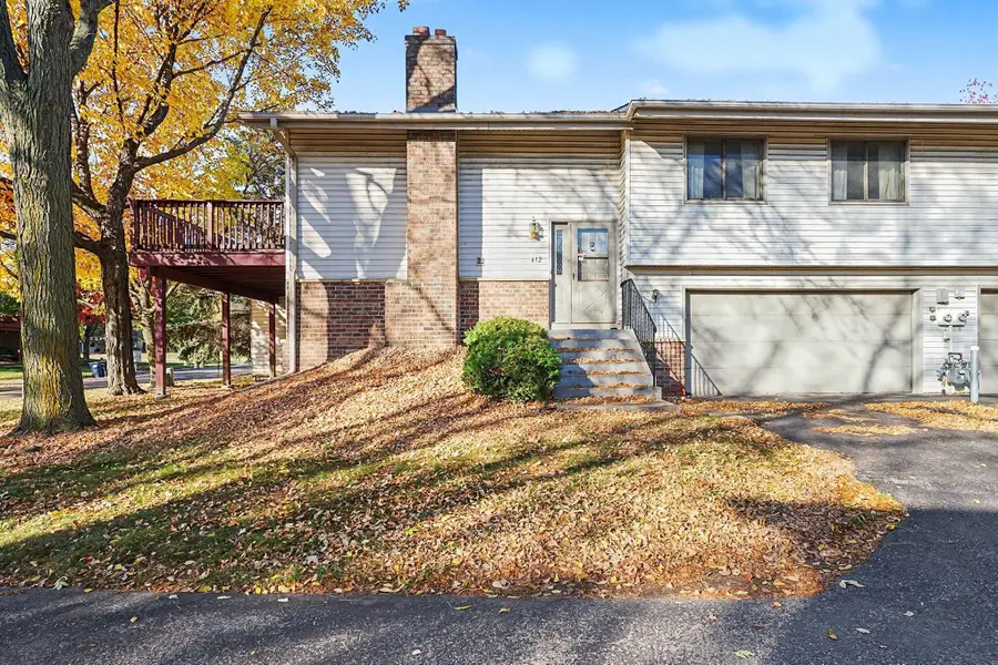 612 E 143rd Street, Burnsville, MN 55337 - #2
